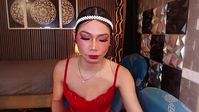 BigCockMaxineTS online show from 11, 7, 2026