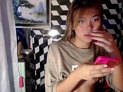 Snapshot of midnight_fucker_ chatting on 12, 11, 2025 midnight fucker online show from 12, 11, 2025