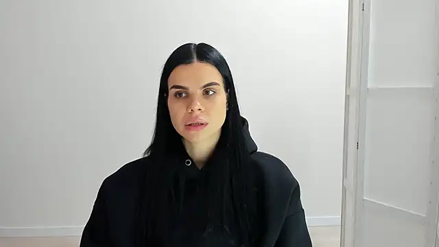 Amelisweett online show from 7, 10, 2025