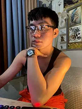 xshyboyx online show from 18, 11, 2025