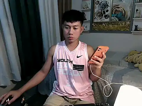 xshyboyx online show from 27, 5, 2026