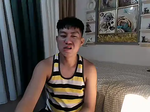 xshyboyx online show from 30, 5, 2026