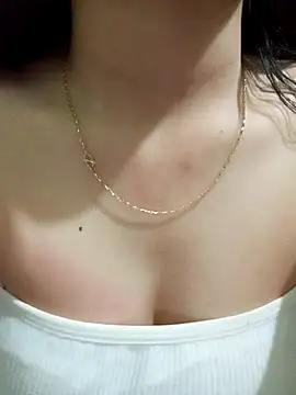 Snapshot of Mina-2468 chatting on 25, 10, 2025 Mina-2468 online show from 25, 10, 2025