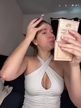 Snapshot of Agata_Holman chatting on 25, 2, 2026 Agata Holman online show from 25, 2, 2026