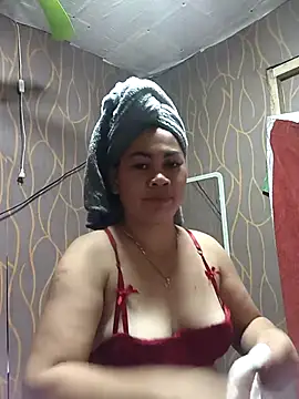 sexybitch 02 online show from 19, 2, 2026