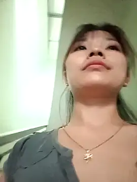 Snapshot of Ocnguyety chatting on 17, 10, 2025 Ocnguyety online show from 17, 10, 2025