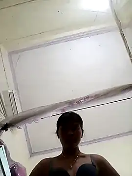 Snapshot of Ocnguyety chatting on 29, 10, 2025 Ocnguyety online show from 29, 10, 2025