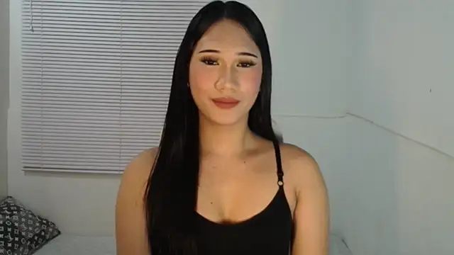 Snapshot of Leighs_Celine chatting on 8, 2, 2026 Leighs Celine online show from 8, 2, 2026