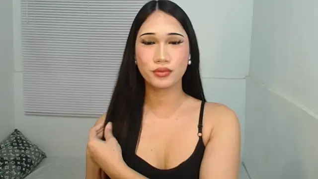 Snapshot of Leighs_Celine chatting on 17, 2, 2026 Leighs Celine online show from 17, 2, 2026