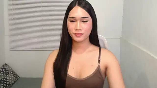 Snapshot of Leighs_Celine chatting on 24, 2, 2026 Leighs Celine online show from 24, 2, 2026