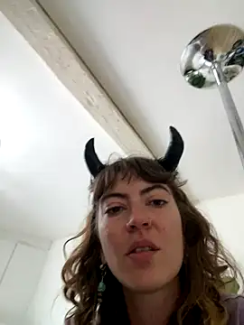 ClementineLapine online show from 30, 9, 2025