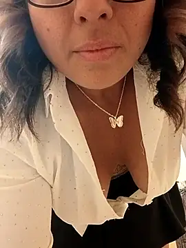 goddess4urfetish online show from 18, 4, 2026