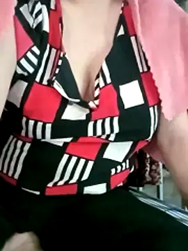 Snapshot of Npchi chatting on 12, 4, 2026 Npchi online show from 12, 4, 2026