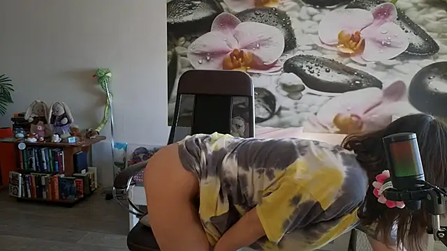 Snapshot of jenny__cutey chatting on 18, 2, 2026 jenny cutey online show from 18, 2, 2026