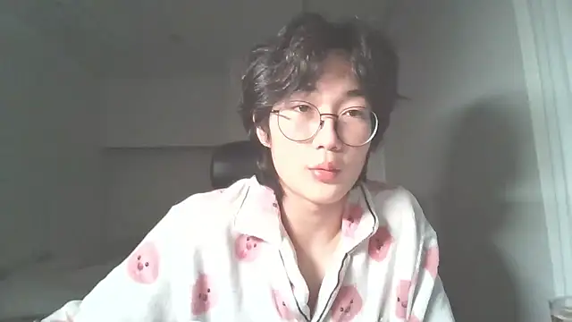 Snapshot of imurboy chatting on 13, 10, 2025 imurboy online show from 13, 10, 2025