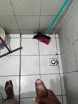 Snapshot of Morenotentad0R chatting on 5, 3, 2026 Morenotentad0R online show from 5, 3, 2026