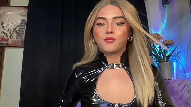 calimonroe online show from 22, 10, 2025