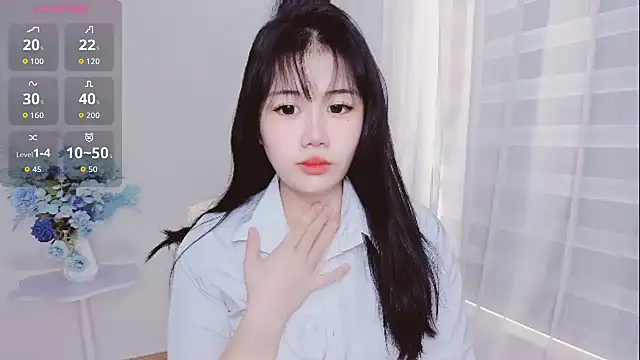 Snapshot of -Rose-Lucky- chatting on 21, 10, 2025 -Rose-Lucky- online show from 21, 10, 2025