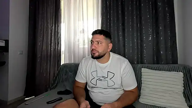 Gold Alpha Boy online show from 25, 9, 2025