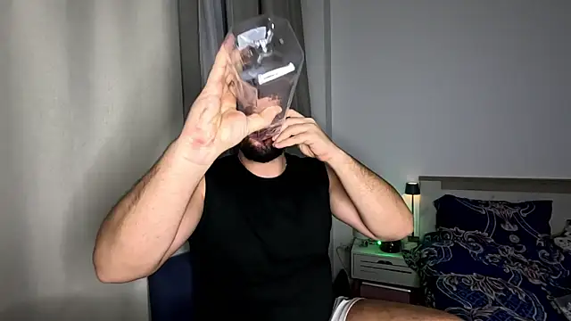 Snapshot of Gold_Alpha_Boy chatting on 14, 12, 2025 Gold Alpha Boy online show from 14, 12, 2025