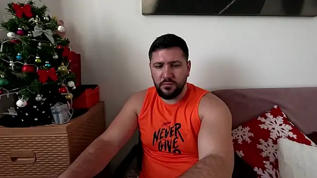 Snapshot of Gold_Alpha_Boy chatting on 18, 12, 2025 Gold Alpha Boy online show from 18, 12, 2025