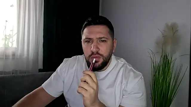 Snapshot of Gold_Alpha_Boy chatting on 4, 2, 2026 Gold Alpha Boy online show from 4, 2, 2026