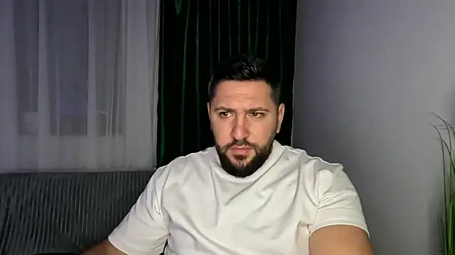 Snapshot of Gold_Alpha_Boy chatting on 4, 2, 2026 Gold Alpha Boy online show from 4, 2, 2026