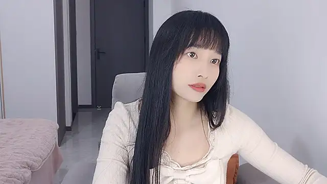 Snapshot of Lisa-3333 chatting on 14, 12, 2025 Lisa-3333 online show from 14, 12, 2025