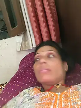 Snapshot of ISHANI-SINGH chatting on 15, 10, 2025 ISHANI-SINGH online show from 15, 10, 2025