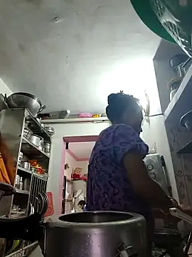 Snapshot of ISHANI-SINGH chatting on 6, 11, 2025 ISHANI-SINGH online show from 6, 11, 2025