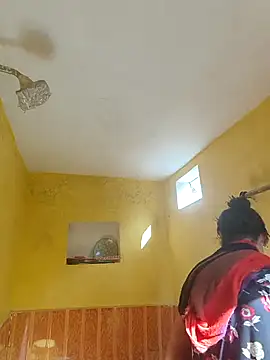 Snapshot of ISHANI-SINGH chatting on 7, 11, 2025 ISHANI-SINGH online show from 7, 11, 2025