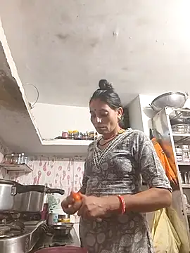 Snapshot of ISHANI-SINGH chatting on 19, 11, 2025 ISHANI-SINGH online show from 19, 11, 2025