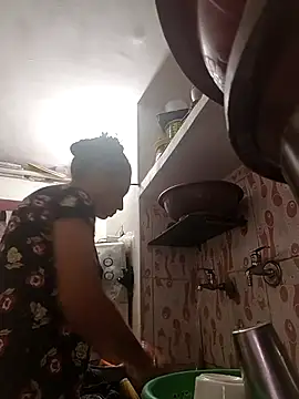 Snapshot of ISHANI-SINGH chatting on 20, 11, 2025 ISHANI-SINGH online show from 20, 11, 2025