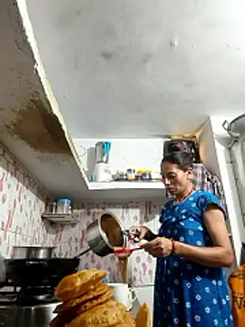 ISHANI-SINGH online show from 18, 6, 2026