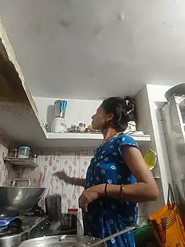 ISHANI-SINGH online show from 24, 6, 2026