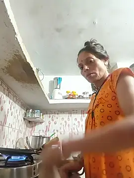 ISHANI-SINGH online show from 3, 7, 2026