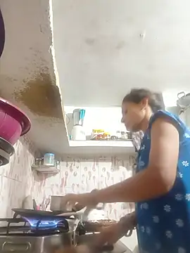 ISHANI-SINGH online show from 4, 7, 2026