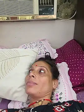ISHANI-SINGH online show from 11, 7, 2026