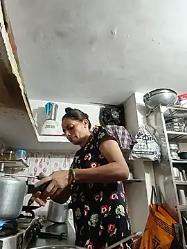 ISHANI-SINGH online show from 26, 7, 2026