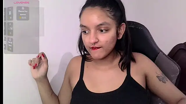 Snapshot of Ari_20_ chatting on 22, 10, 2025 Ari 20 online show from 22, 10, 2025