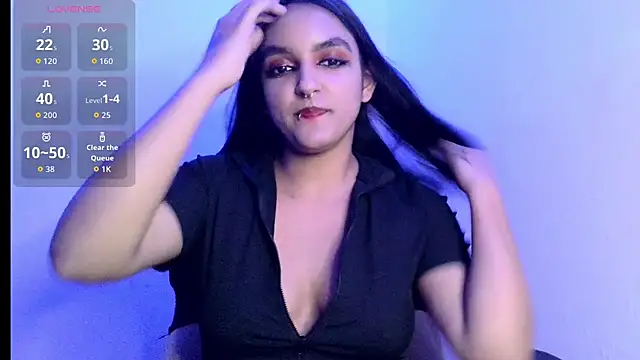 Snapshot of Ari_20_ chatting on 11, 11, 2025 Ari 20 online show from 11, 11, 2025