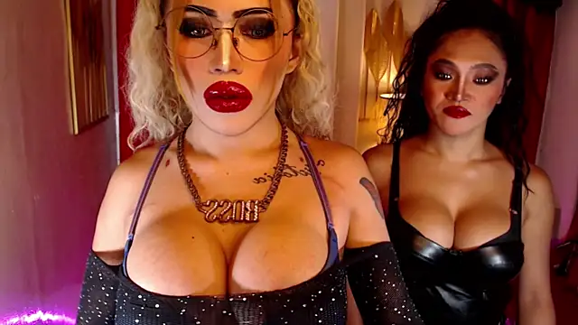 Snapshot of Goddess_Maliya chatting on 28, 5, 2026 Goddess Maliya online show from 28, 5, 2026