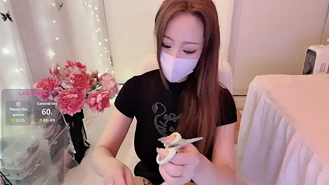 charlotte520 online show from 7, 4, 2026