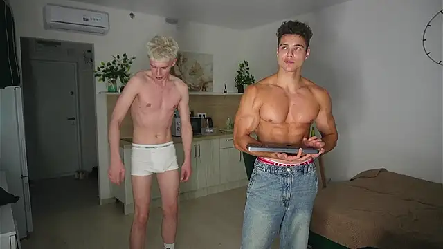 Snapshot of Horny_boyzz chatting on 25, 3, 2026 Horny boyzz online show from 25, 3, 2026