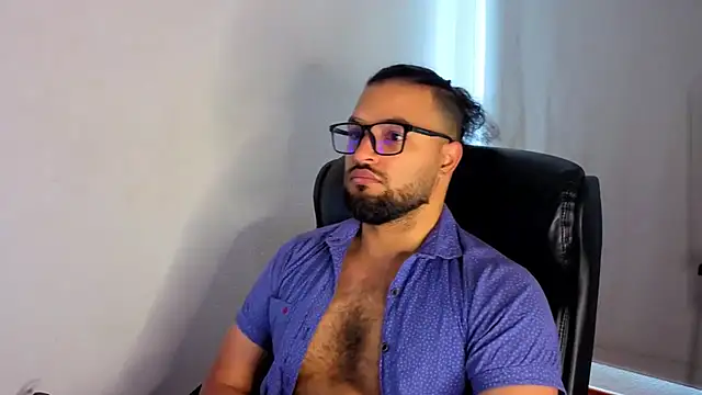 Snapshot of Ernesto-Rodriguez82 chatting on 27, 5, 2026 Ernesto-Rodriguez82 online show from 27, 5, 2026