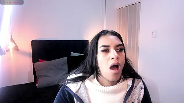 Lia Blake  online show from 7, 2, 2026