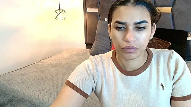 Lia Blake  online show from 10, 4, 2026