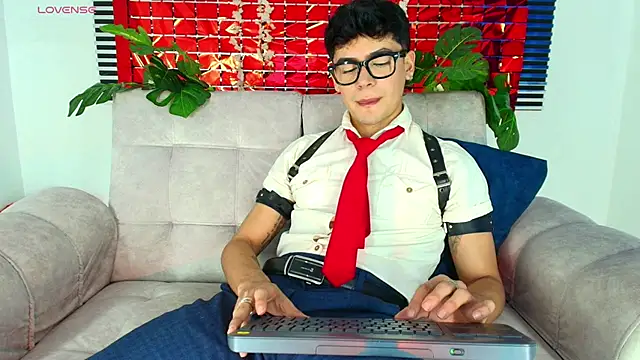 Snapshot of CamiiGuzmanX chatting on 17, 2, 2026 CamiiGuzmanX online show from 17, 2, 2026