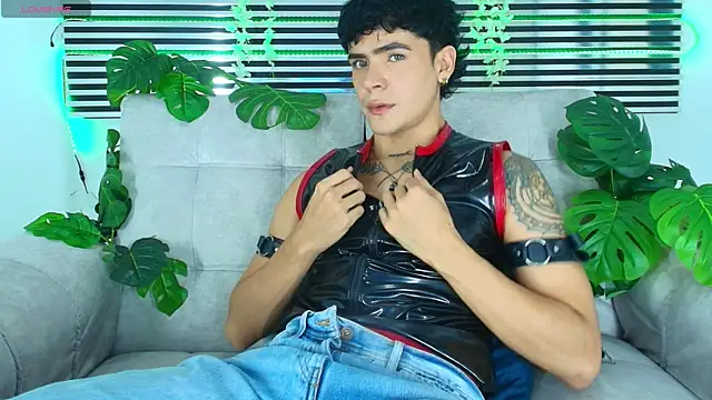 CamiiGuzmanX online show from 22, 5, 2026