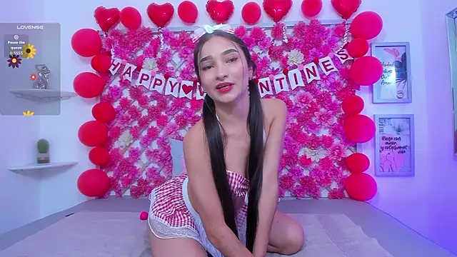 Snapshot of hannah_miller_1 chatting on 13, 2, 2026 hannah miller 1 online show from 13, 2, 2026